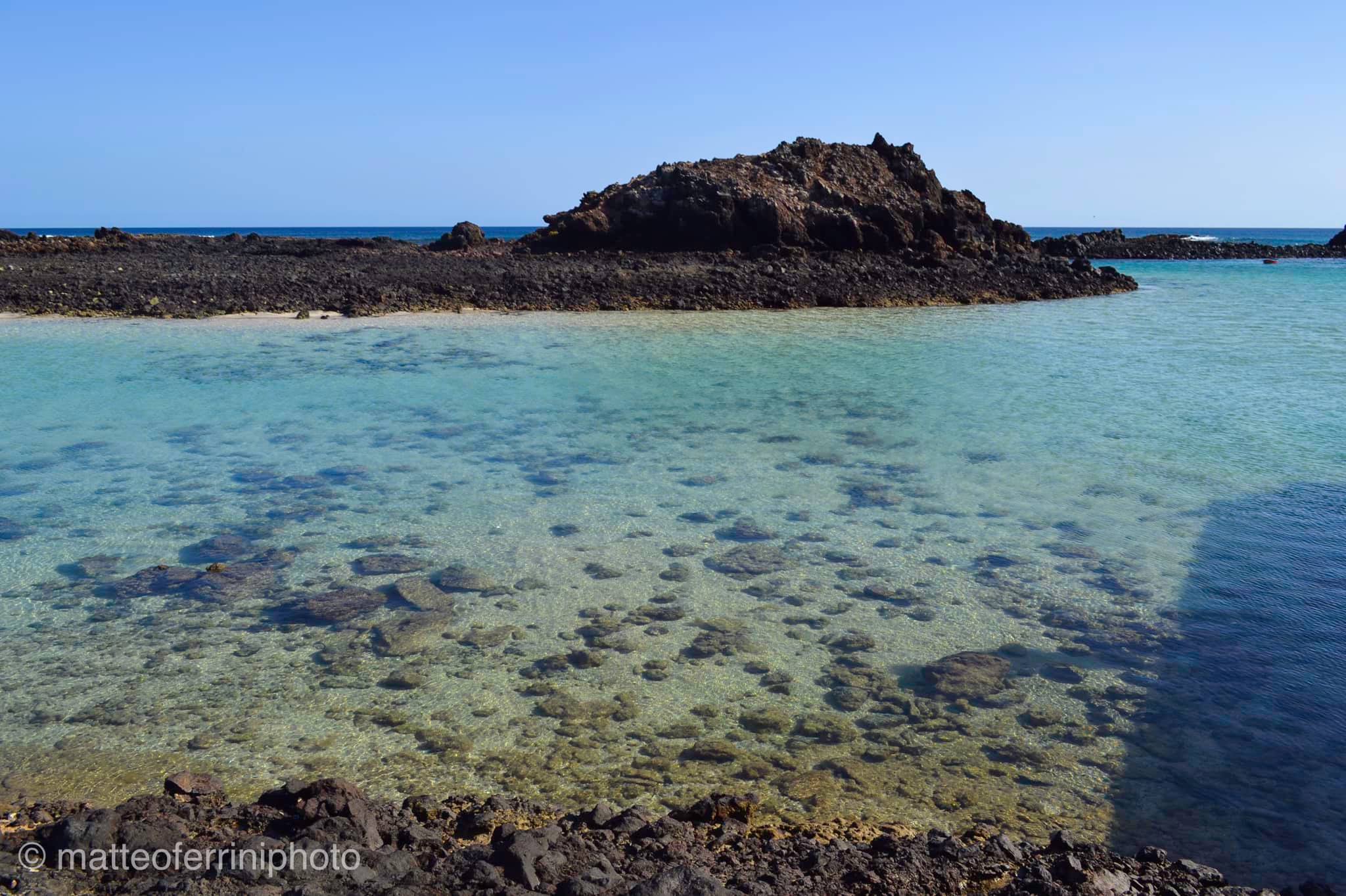 La Isla de Lobos  - Fuerteventura's shops services and  businesses