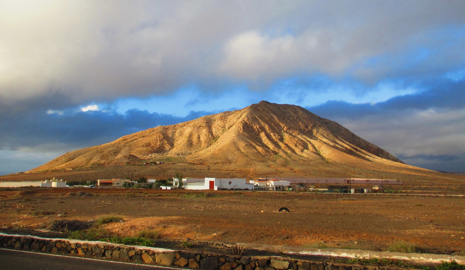Panorama De Tindaya