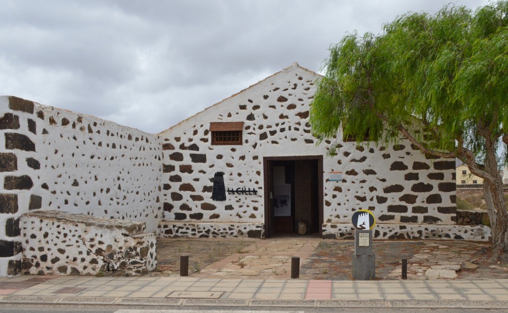 casa de la cilla - La Oliva - Ruta de los coroneles
